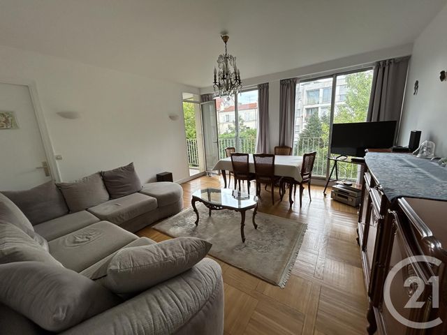 Appartement F2 à vendre - 2 pièces - 55,36 m2 - Fontenay Sous Bois - 94 - ILE-DE-FRANCE